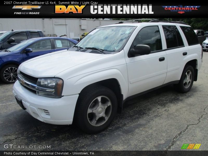 Summit White / Light Gray 2007 Chevrolet TrailBlazer LS 4x4