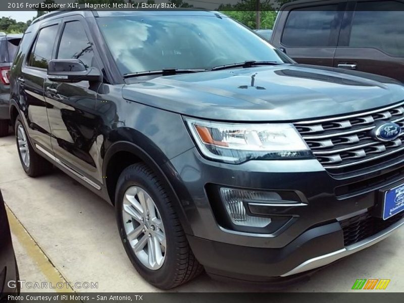 Magnetic Metallic / Ebony Black 2016 Ford Explorer XLT