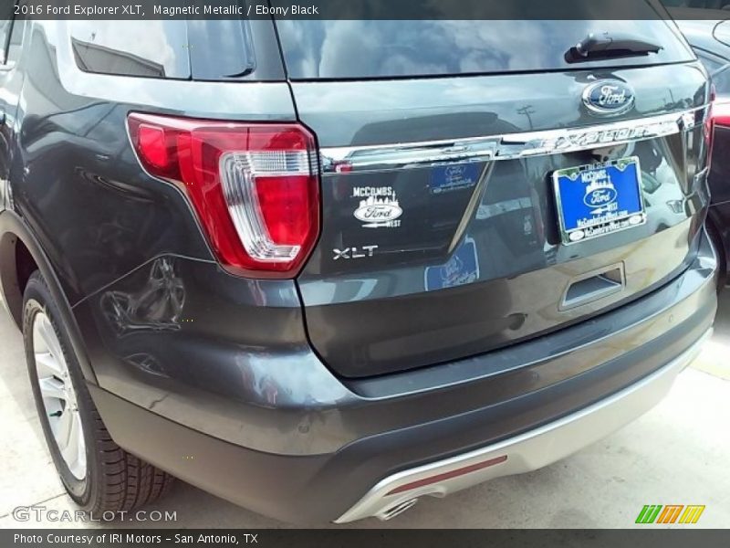 Magnetic Metallic / Ebony Black 2016 Ford Explorer XLT