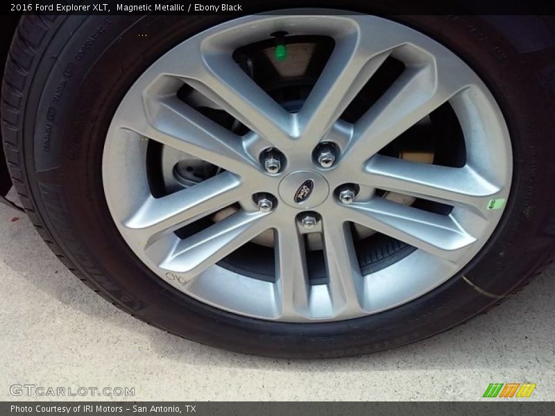Magnetic Metallic / Ebony Black 2016 Ford Explorer XLT