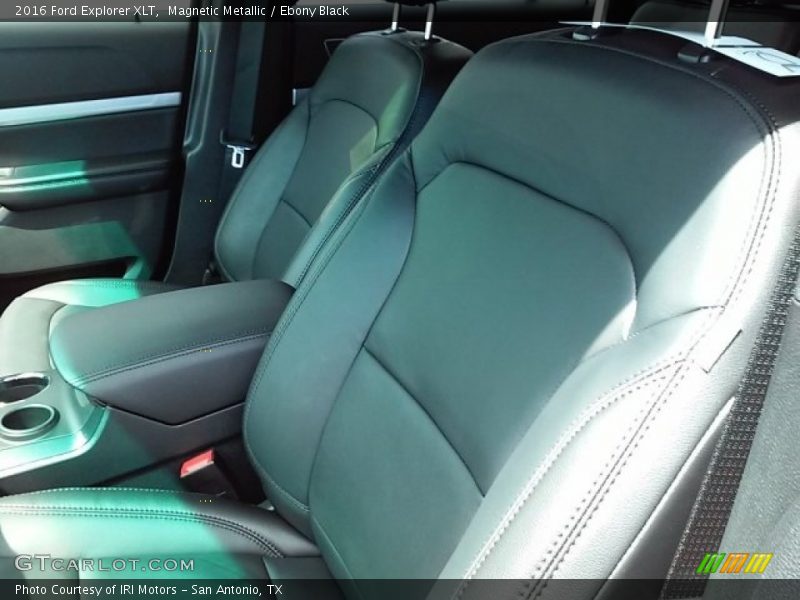 Magnetic Metallic / Ebony Black 2016 Ford Explorer XLT