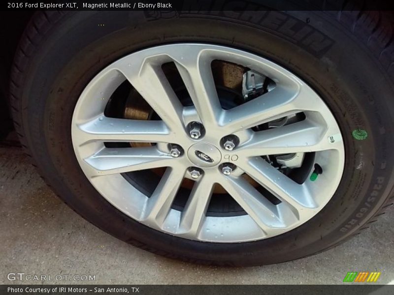 Magnetic Metallic / Ebony Black 2016 Ford Explorer XLT