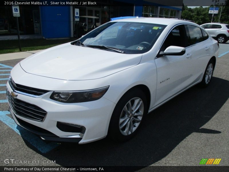Silver Ice Metallic / Jet Black 2016 Chevrolet Malibu LT