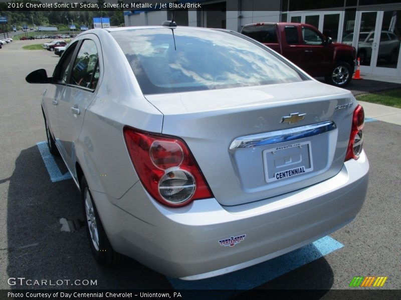 Silver Ice Metallic / Jet Black/Brick 2016 Chevrolet Sonic LT Sedan