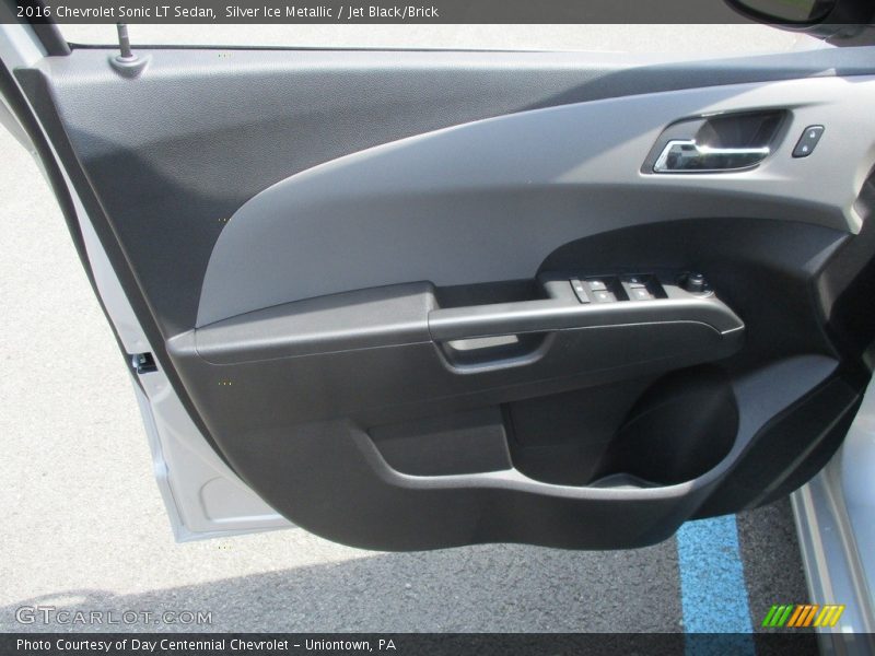 Silver Ice Metallic / Jet Black/Brick 2016 Chevrolet Sonic LT Sedan