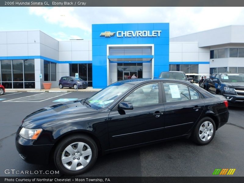Ebony Black / Gray 2006 Hyundai Sonata GL