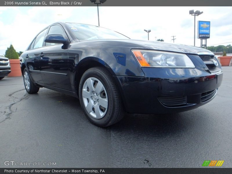 Ebony Black / Gray 2006 Hyundai Sonata GL