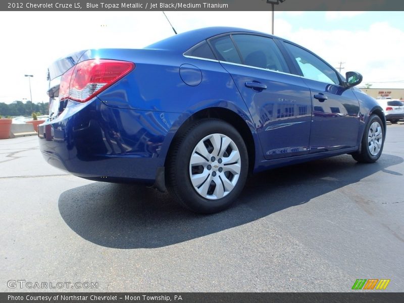 Blue Topaz Metallic / Jet Black/Medium Titanium 2012 Chevrolet Cruze LS