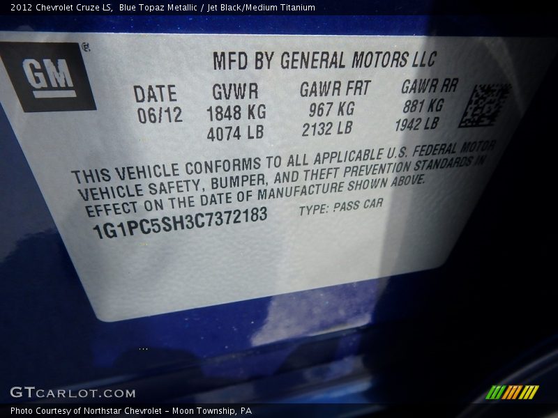 Blue Topaz Metallic / Jet Black/Medium Titanium 2012 Chevrolet Cruze LS