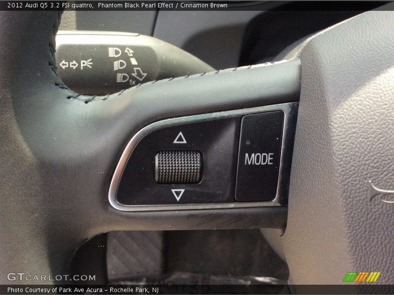 Phantom Black Pearl Effect / Cinnamon Brown 2012 Audi Q5 3.2 FSI quattro