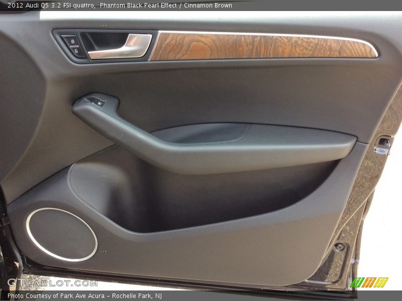 Phantom Black Pearl Effect / Cinnamon Brown 2012 Audi Q5 3.2 FSI quattro