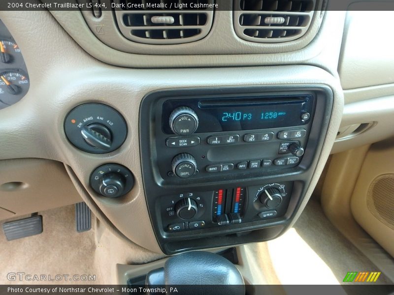 Dark Green Metallic / Light Cashmere 2004 Chevrolet TrailBlazer LS 4x4