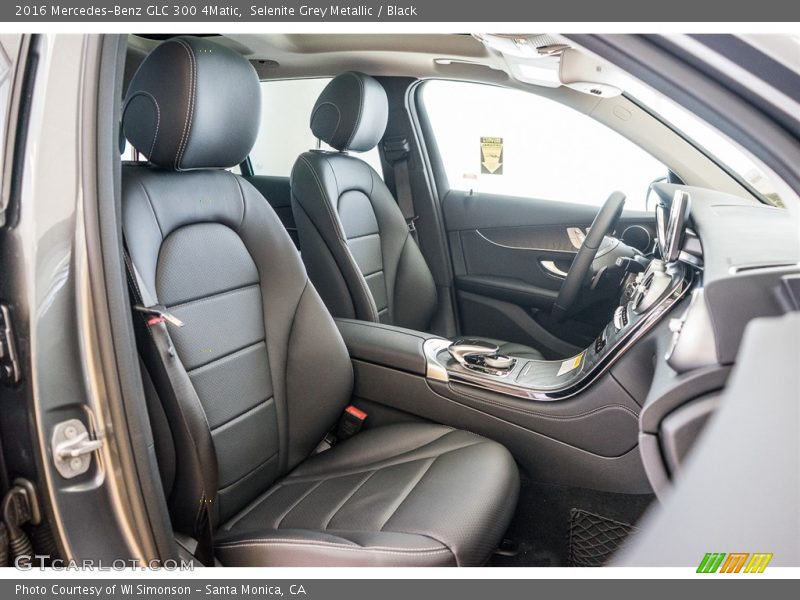Selenite Grey Metallic / Black 2016 Mercedes-Benz GLC 300 4Matic