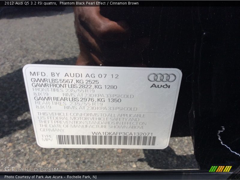Phantom Black Pearl Effect / Cinnamon Brown 2012 Audi Q5 3.2 FSI quattro
