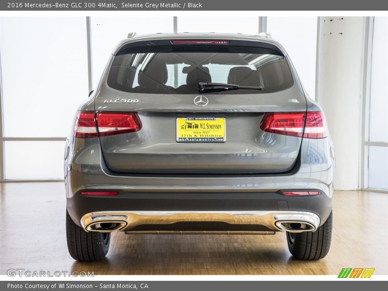 Selenite Grey Metallic / Black 2016 Mercedes-Benz GLC 300 4Matic