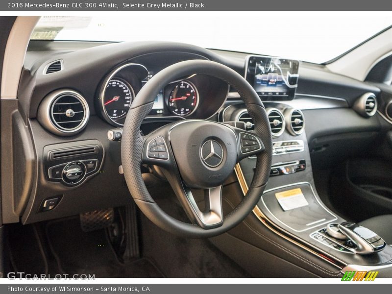 Selenite Grey Metallic / Black 2016 Mercedes-Benz GLC 300 4Matic