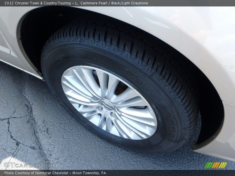 Cashmere Pearl / Black/Light Graystone 2012 Chrysler Town & Country Touring - L