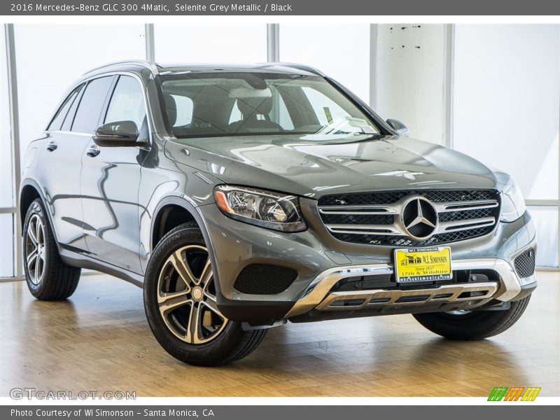 Selenite Grey Metallic / Black 2016 Mercedes-Benz GLC 300 4Matic