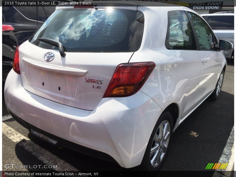 Super White / Black 2016 Toyota Yaris 3-Door LE