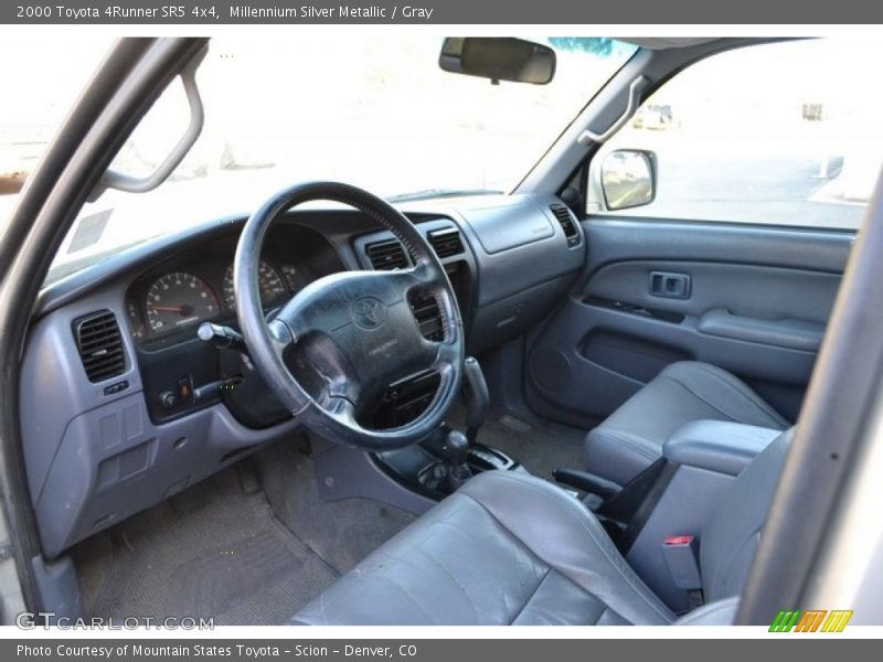 Millennium Silver Metallic / Gray 2000 Toyota 4Runner SR5 4x4