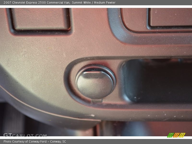 Summit White / Medium Pewter 2007 Chevrolet Express 2500 Commercial Van