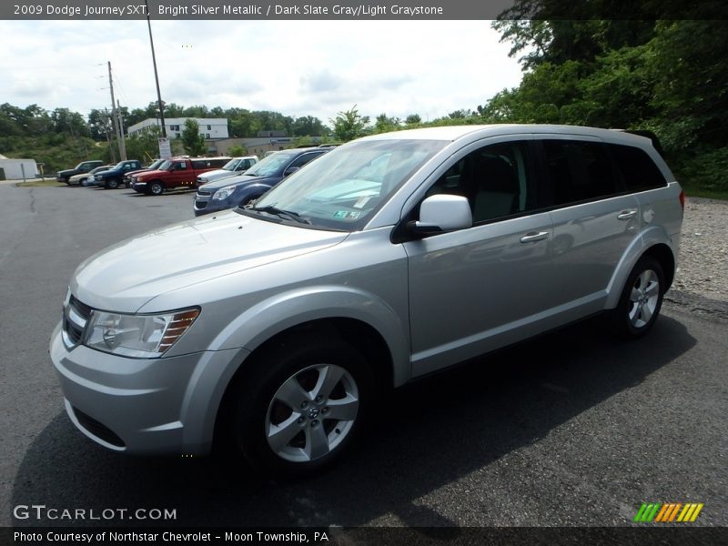 Bright Silver Metallic / Dark Slate Gray/Light Graystone 2009 Dodge Journey SXT