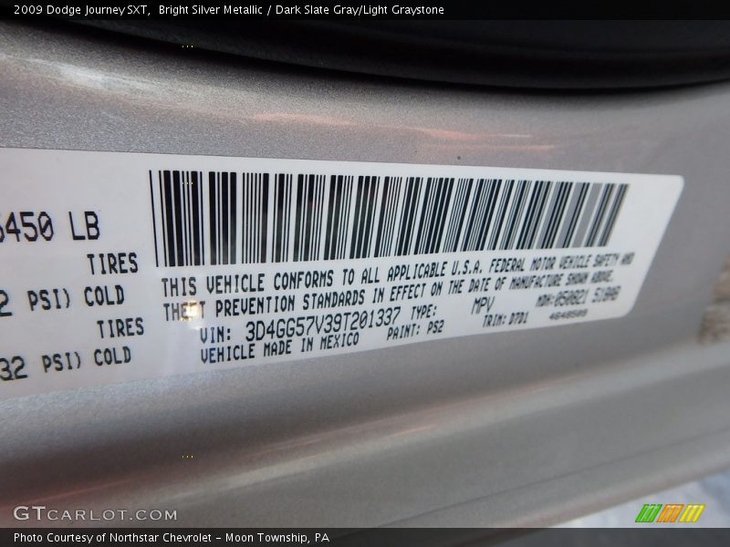 Bright Silver Metallic / Dark Slate Gray/Light Graystone 2009 Dodge Journey SXT