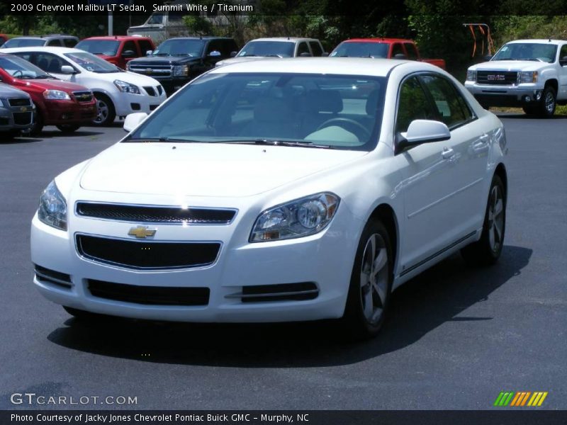 Summit White / Titanium 2009 Chevrolet Malibu LT Sedan