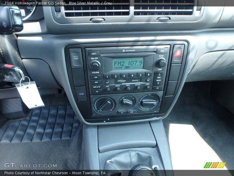 Blue Silver Metallic / Grey 2004 Volkswagen Passat GLS Sedan