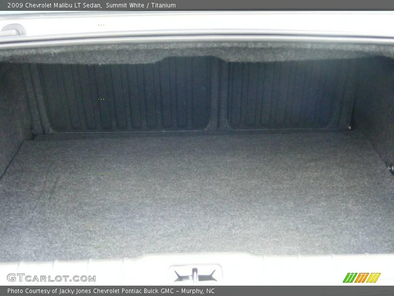 Summit White / Titanium 2009 Chevrolet Malibu LT Sedan