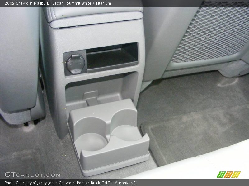 Summit White / Titanium 2009 Chevrolet Malibu LT Sedan