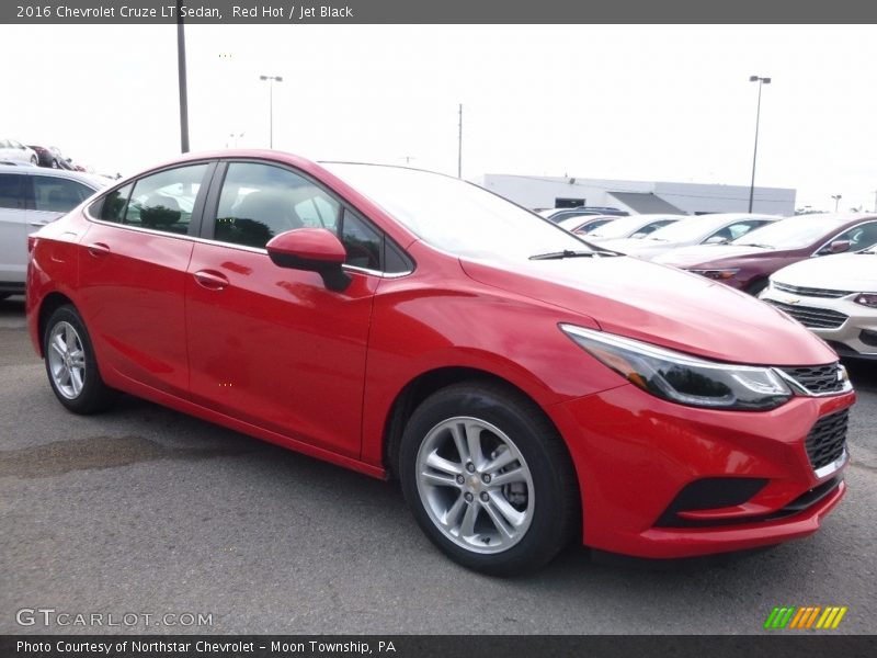 Red Hot / Jet Black 2016 Chevrolet Cruze LT Sedan