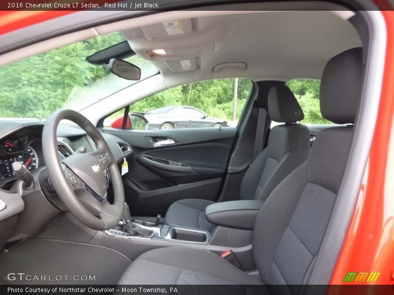 Red Hot / Jet Black 2016 Chevrolet Cruze LT Sedan