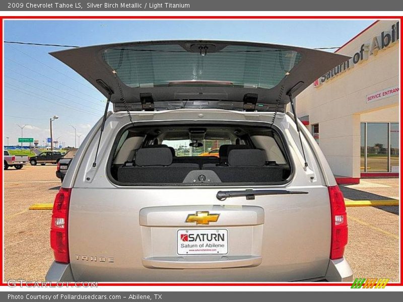 Silver Birch Metallic / Light Titanium 2009 Chevrolet Tahoe LS