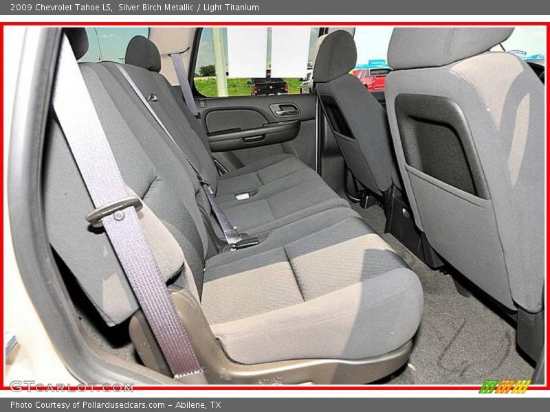 Silver Birch Metallic / Light Titanium 2009 Chevrolet Tahoe LS