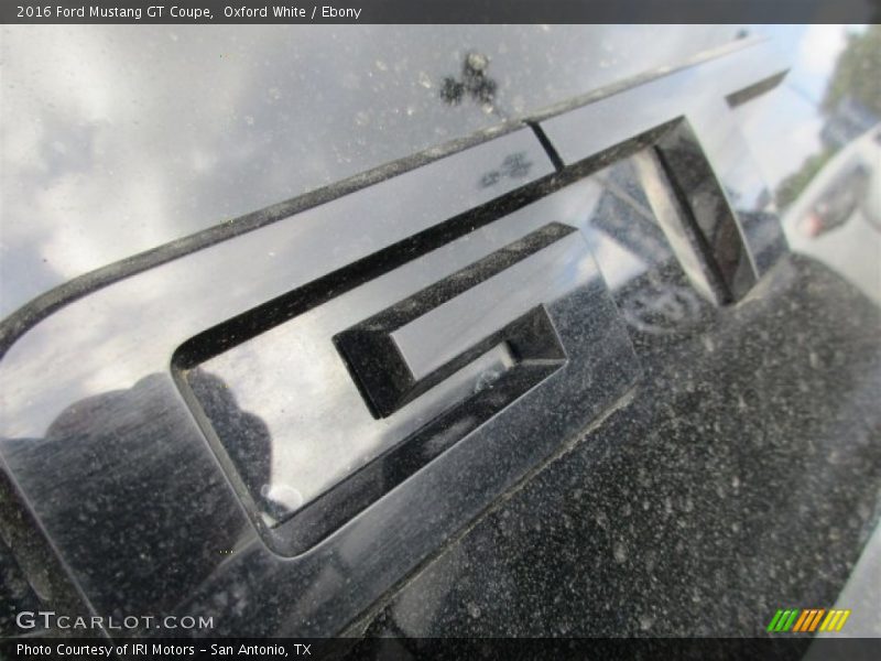 Oxford White / Ebony 2016 Ford Mustang GT Coupe