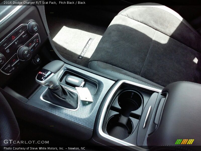 Pitch Black / Black 2016 Dodge Charger R/T Scat Pack