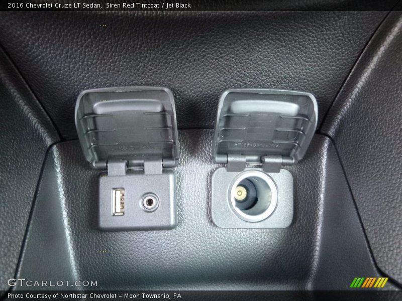 Siren Red Tintcoat / Jet Black 2016 Chevrolet Cruze LT Sedan