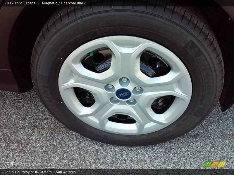 Magnetic / Charcoal Black 2017 Ford Escape S