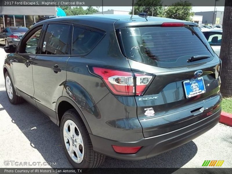 Magnetic / Charcoal Black 2017 Ford Escape S