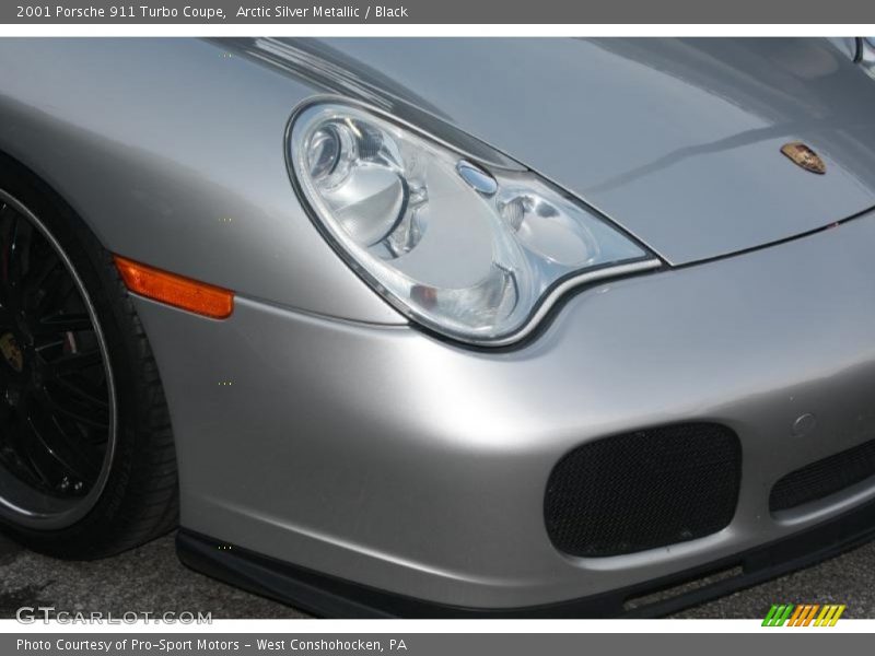 Arctic Silver Metallic / Black 2001 Porsche 911 Turbo Coupe