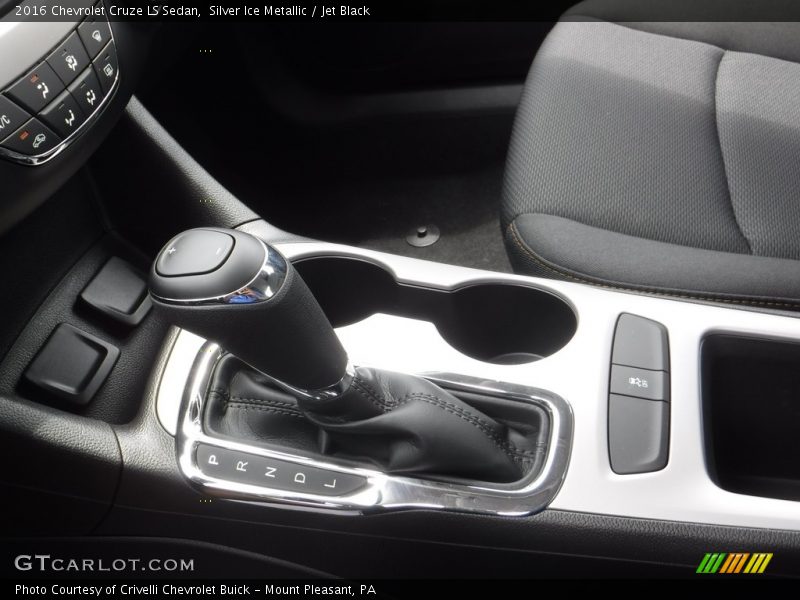 Silver Ice Metallic / Jet Black 2016 Chevrolet Cruze LS Sedan