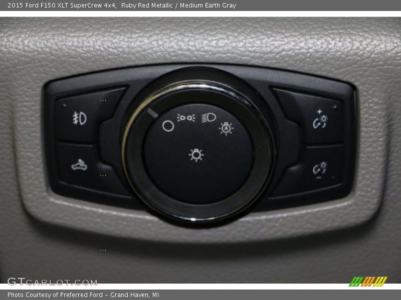 Ruby Red Metallic / Medium Earth Gray 2015 Ford F150 XLT SuperCrew 4x4