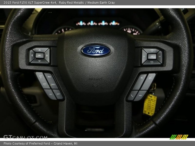 Ruby Red Metallic / Medium Earth Gray 2015 Ford F150 XLT SuperCrew 4x4