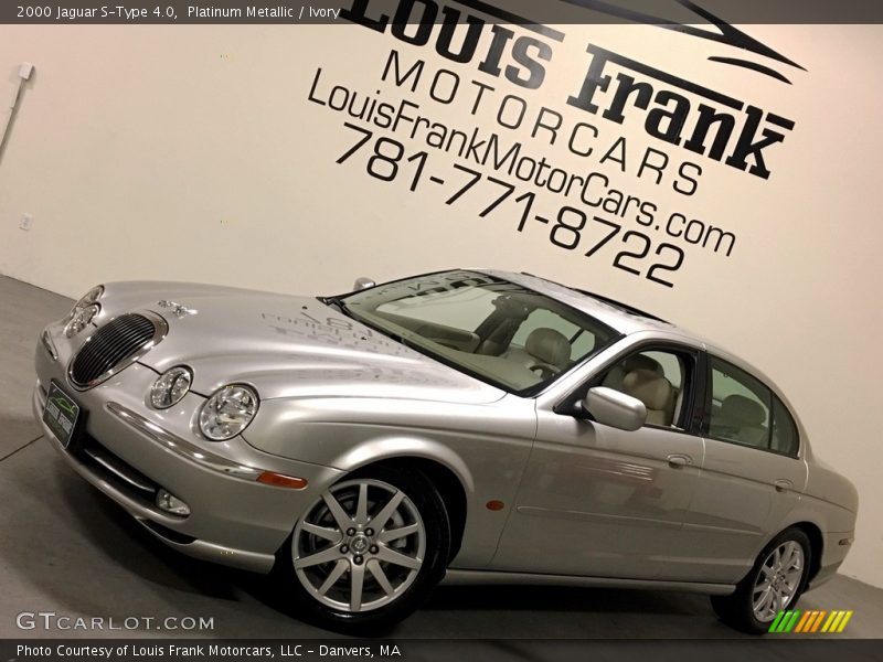 Platinum Metallic / Ivory 2000 Jaguar S-Type 4.0