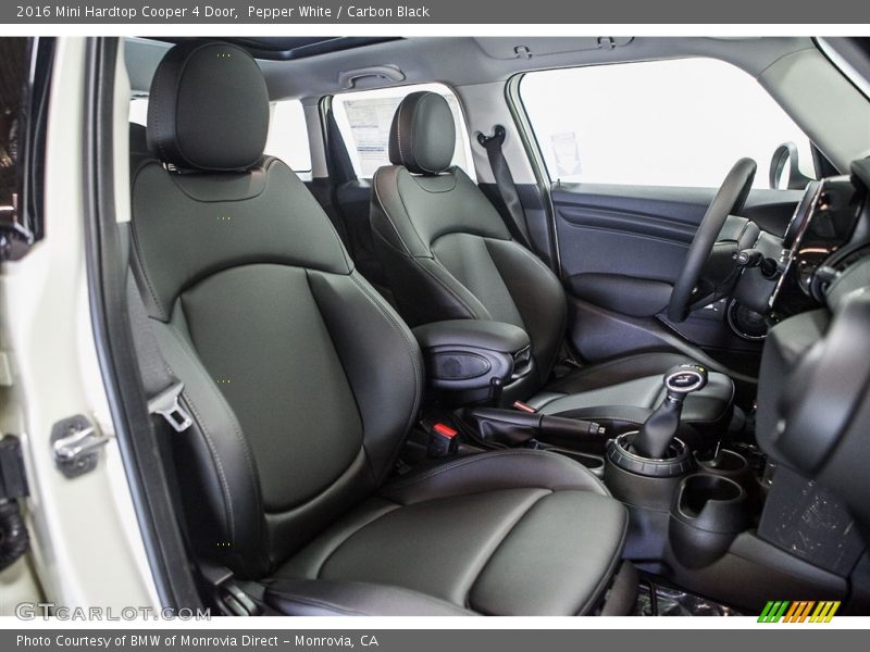 Pepper White / Carbon Black 2016 Mini Hardtop Cooper 4 Door