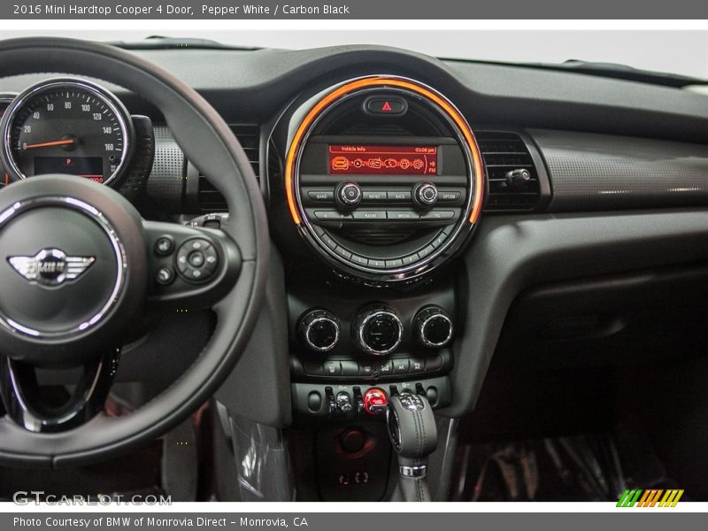 Pepper White / Carbon Black 2016 Mini Hardtop Cooper 4 Door