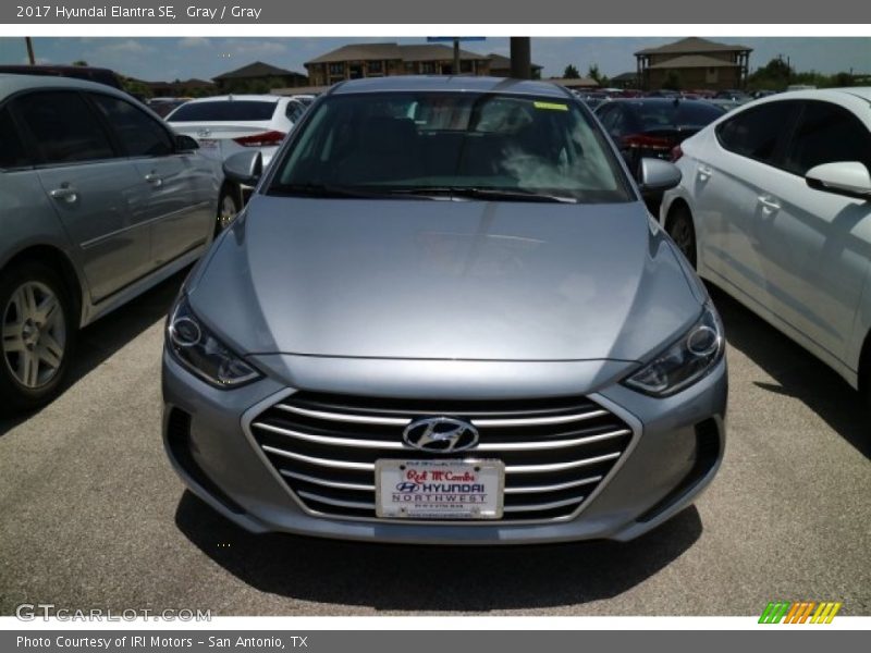 Gray / Gray 2017 Hyundai Elantra SE