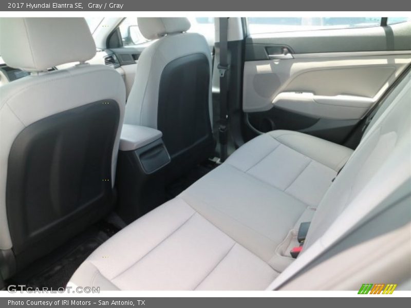 Gray / Gray 2017 Hyundai Elantra SE