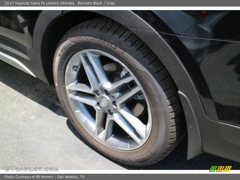 Becketts Black / Gray 2017 Hyundai Santa Fe Limited Ultimate